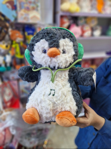 پنگوئن هدفون دار